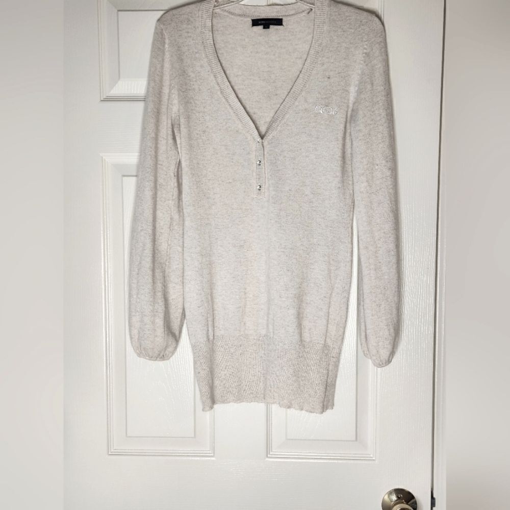 BCBGMAXAZRIA L Cream Lngslvs V-neck 1/4 Buttons ANGORA WOOL Blend Women Sweater - Picture 1 of 10